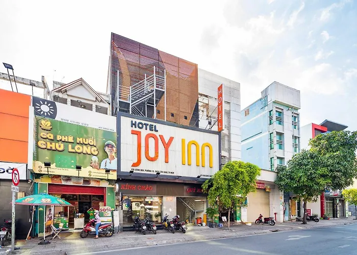 Dancenter Joy Inn Hotel Tan Binh Near Tan Son Nhat Airport