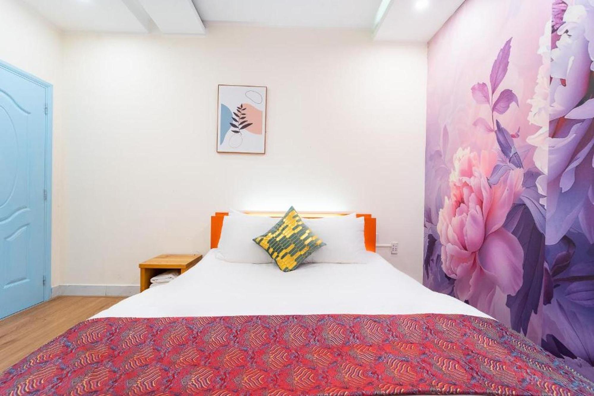 Dancenter Joy Tan Binh Near Tan Son Nhat Airport Apartment