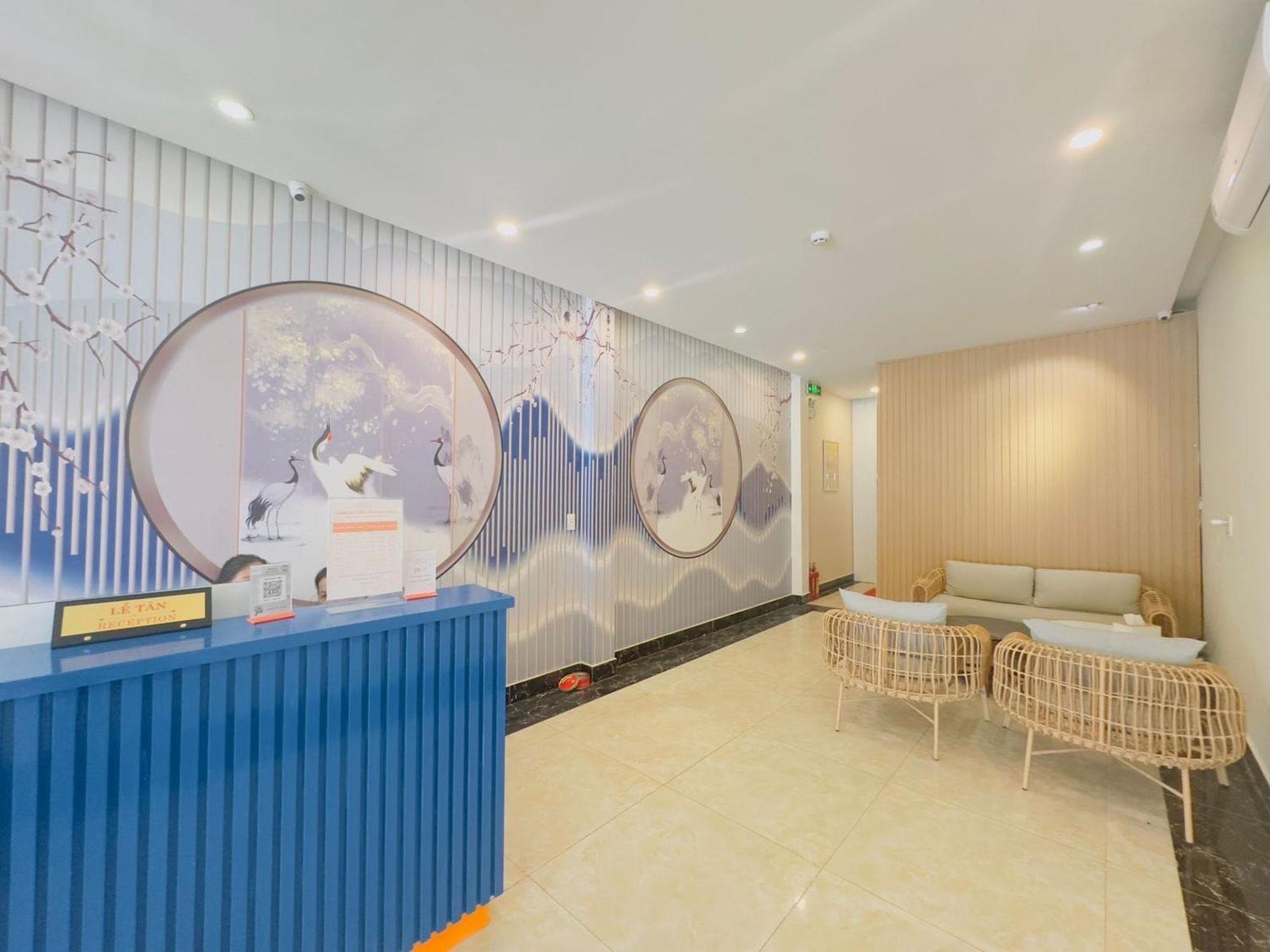 Dancenter Joy Tan Binh Near Tan Son Nhat Airport